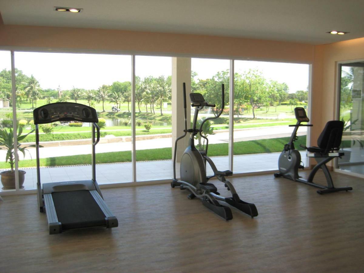 Uniland Golf & Resort Nakhon Pathom Zewnętrze zdjęcie